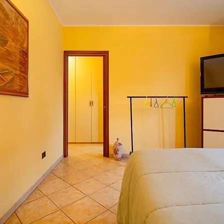Apartament Spacious In - 2 Large Bedrooms For 4 Lainate