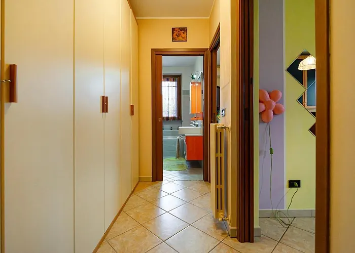 Apartament Spacious In - 2 Large Bedrooms For 4