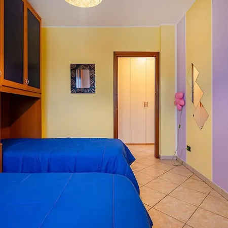 Spacious In - 2 Large Bedrooms For 4 Lainate